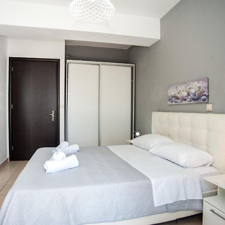 Gravanis Ir Home Pesádha Екстериор снимка
