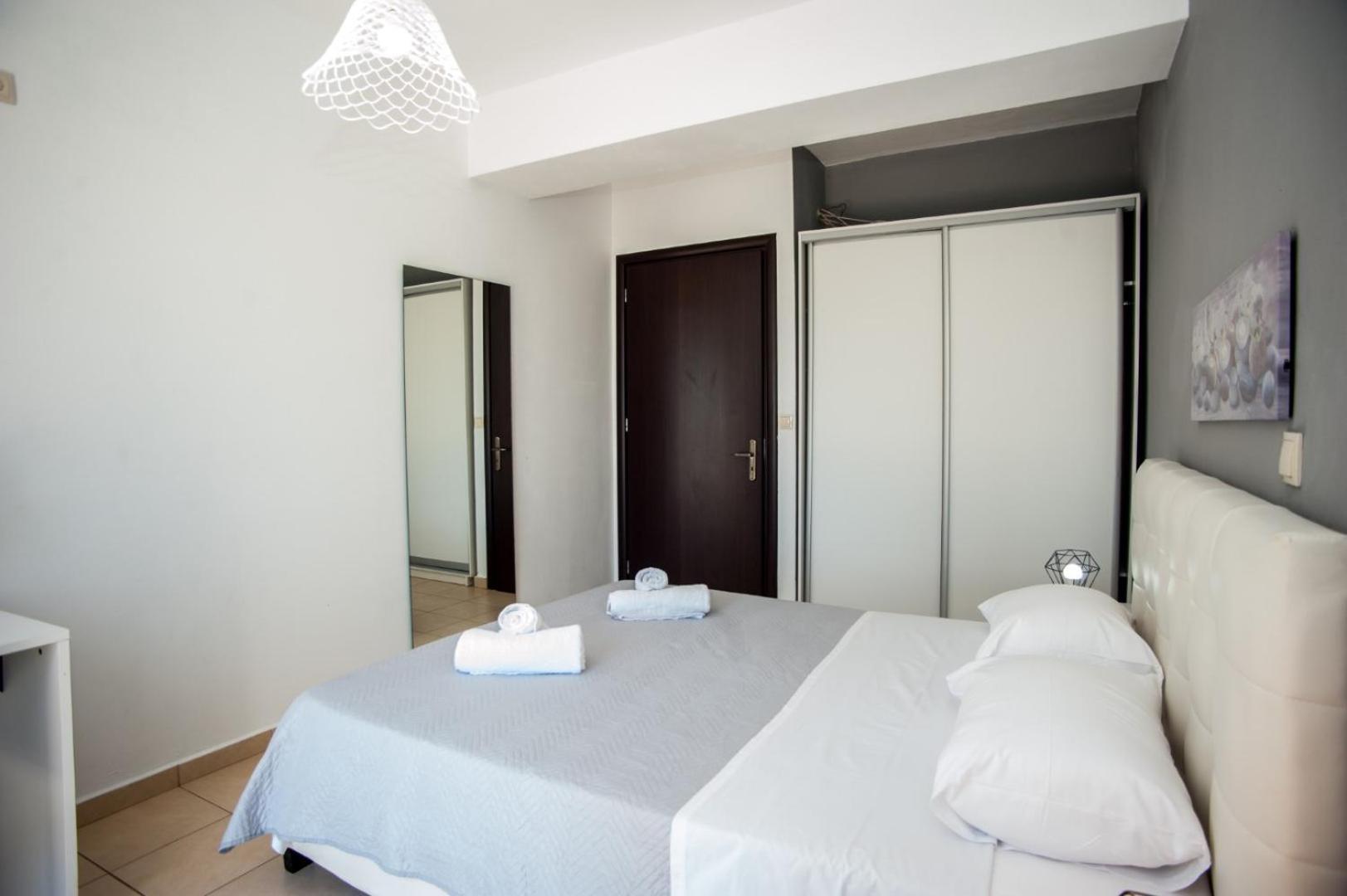 Gravanis Ir Home Pesádha Екстериор снимка