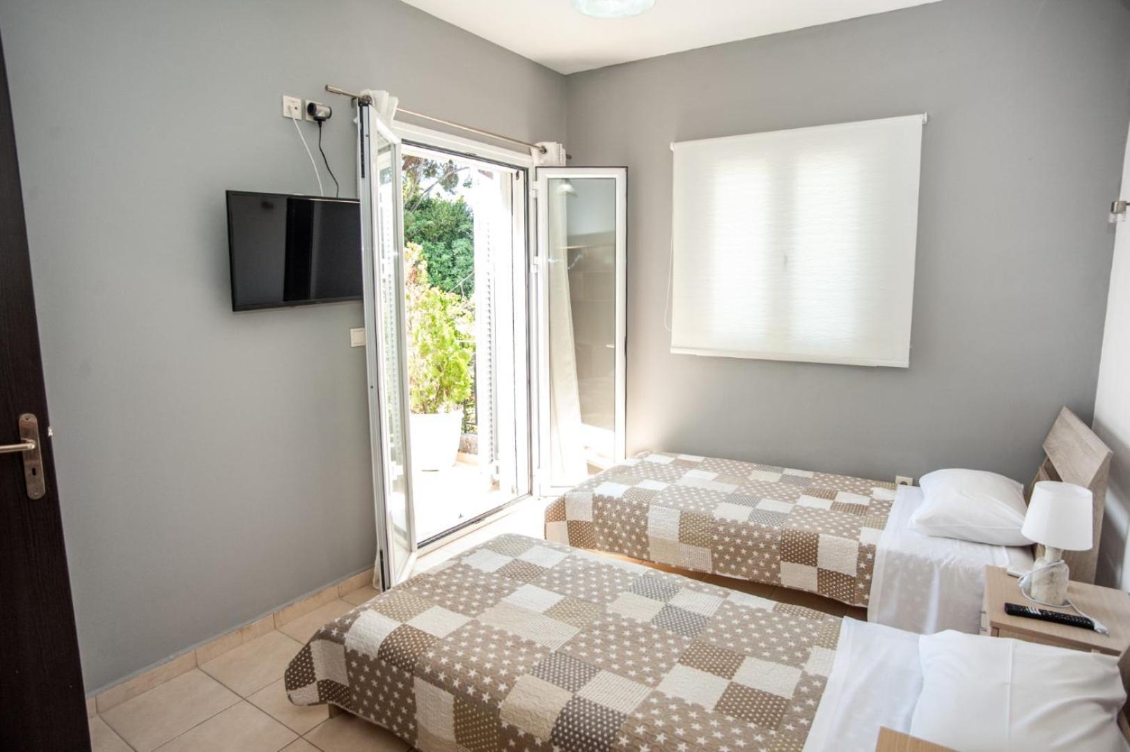 Gravanis Ir Home Pesádha Екстериор снимка